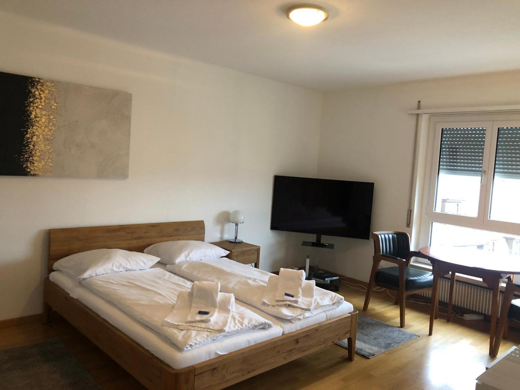 Cozy, Sunny, City Center 1 Bedroom Flat Цюрих Екстериор снимка